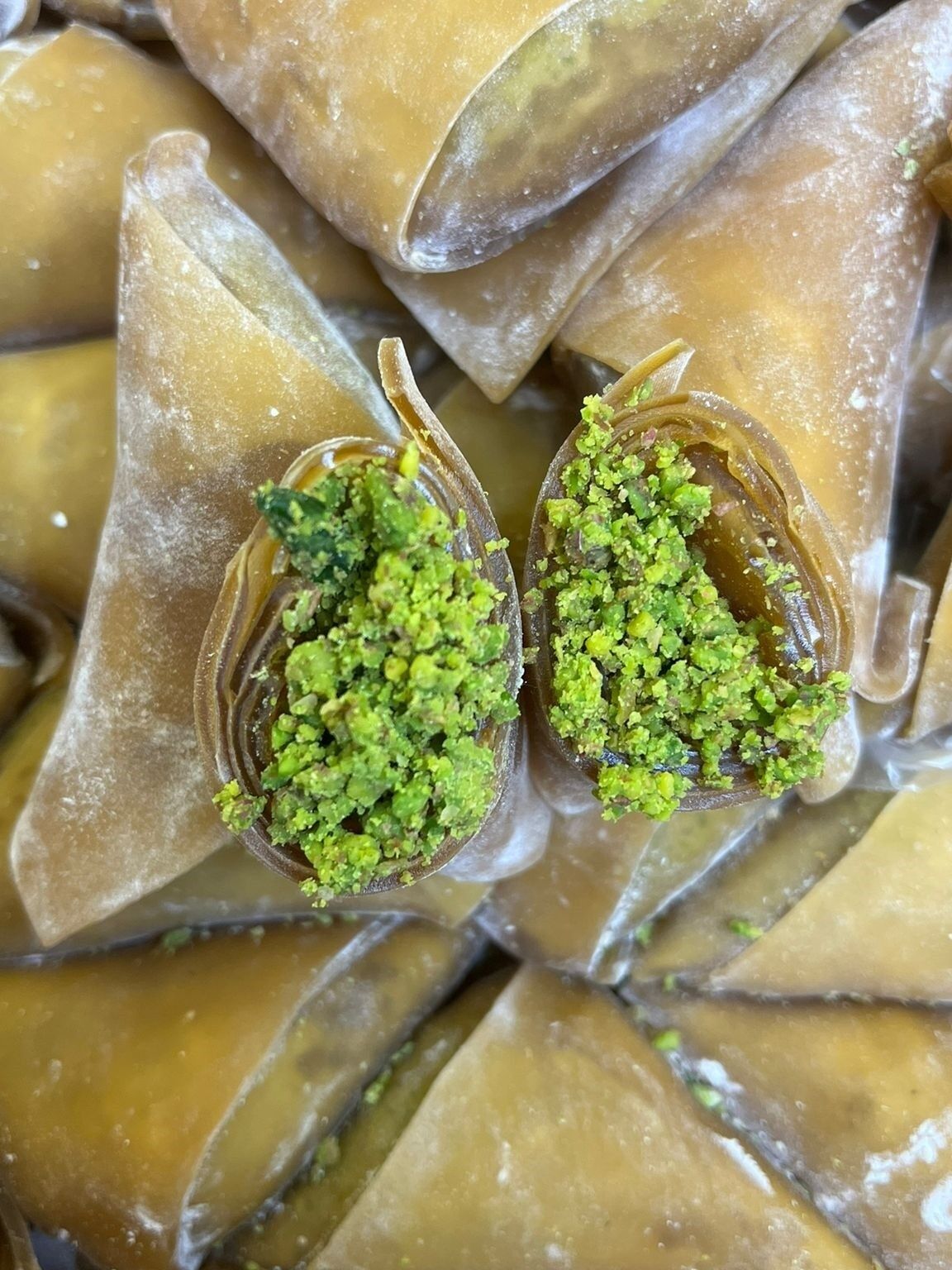 Bol Fıstıklı Muska